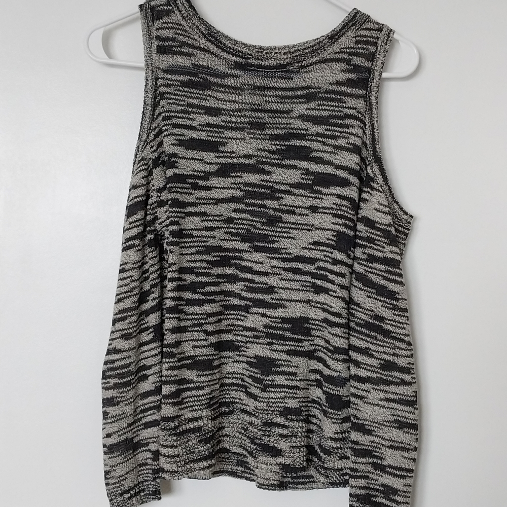Women's Express Lightweight Cold Shoulder Sweater